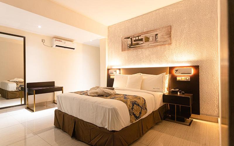 Hotel Le Figaro Douala Bagian luar foto